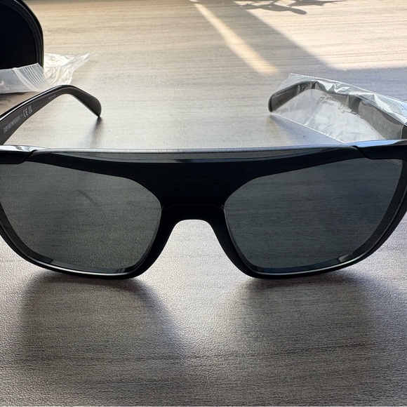 Emporio Armani Black Sunglasses Sleek Modern Design BRAND NEW - Picture 2 of 7